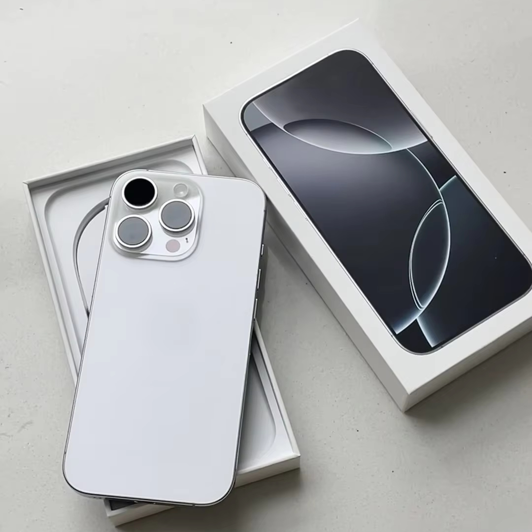 Low price wholesale original mobile phone 16Pro 16Pro, with a maximum capacity of 256GB, is a US phone